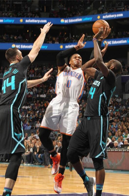 总是不遗余 总是不遗余